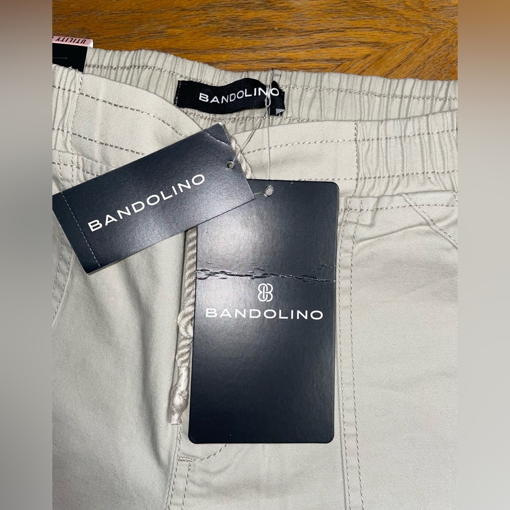 New With Tags Bandolino Utility Pull On Khaki Capris *Make Offers* - Picture 5 of 10